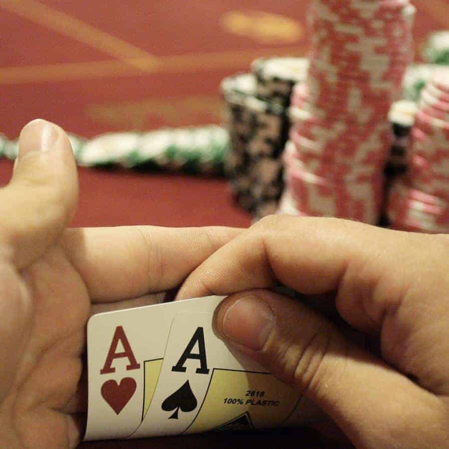 Điểm danh 3 dạng Poker tiền thật phổ biến nhất Diem danh 3 dang Poker tien that pho bien nhat