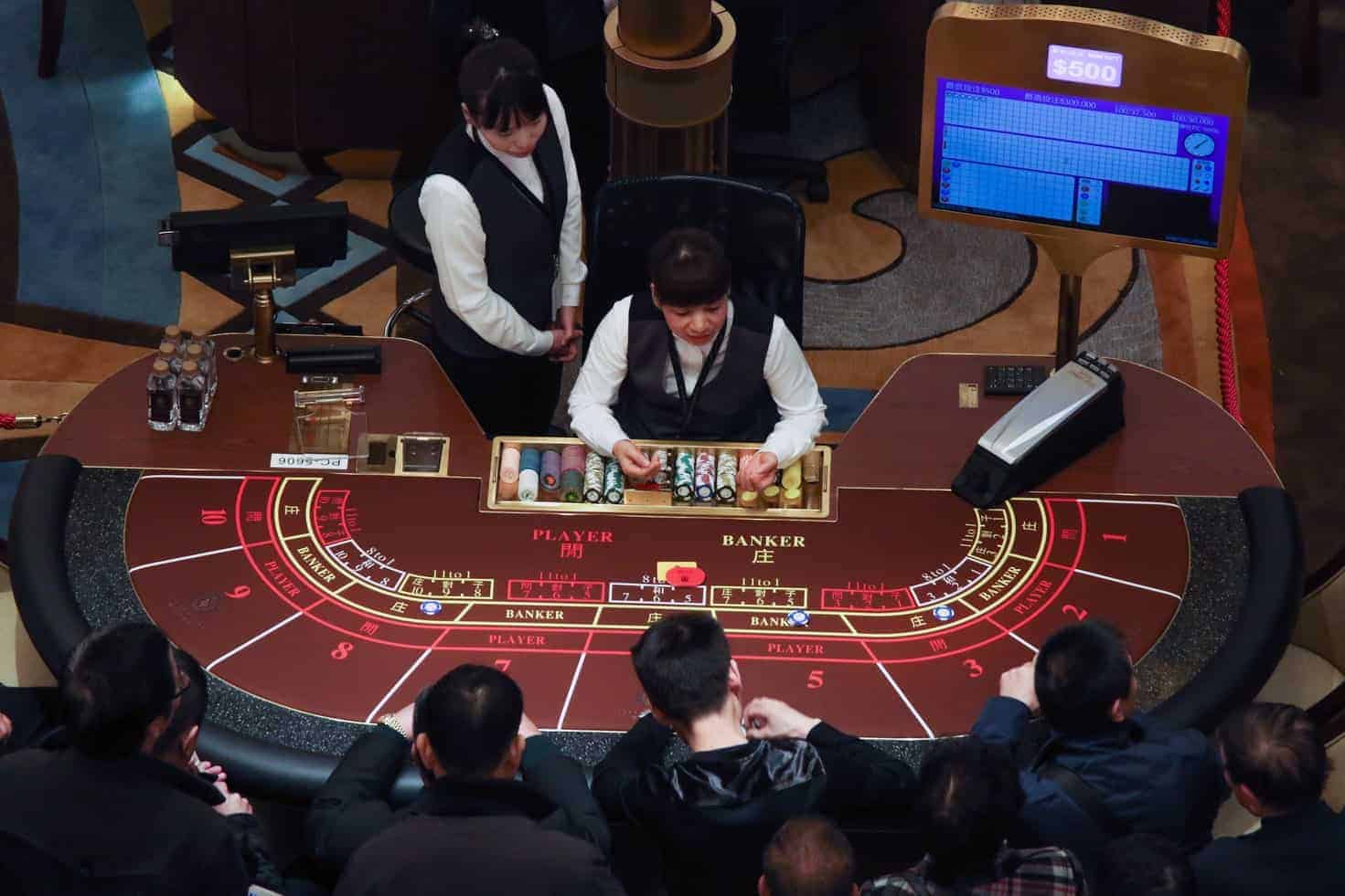 Cach choi bai Baccarat hieu qua giup ban de co chien thang hon