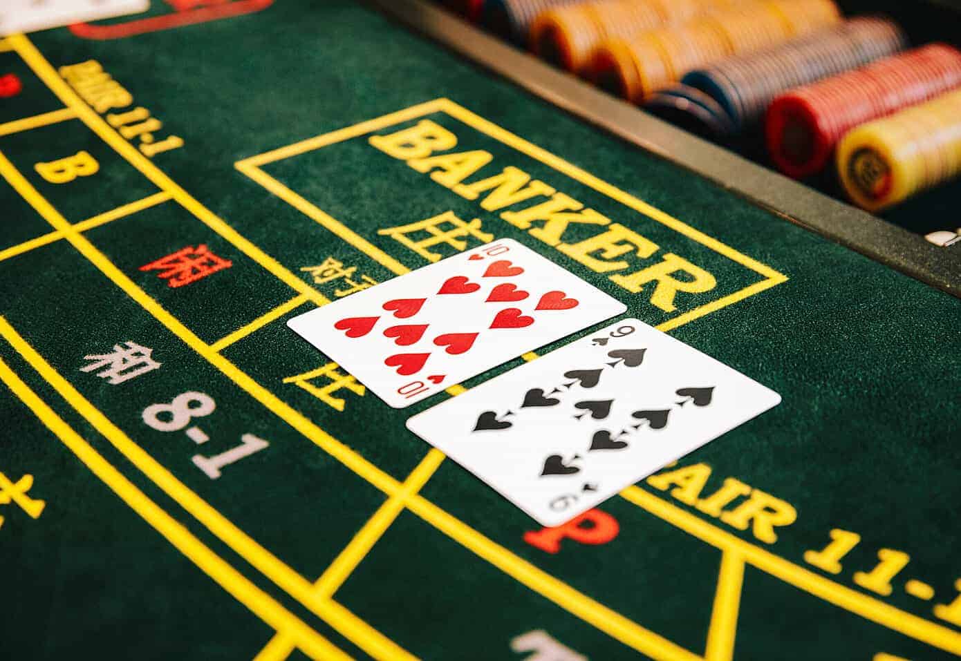 Bí kíp chơi bài Baccarat dễ thắng được cao thủ chia sẻ Bi kip choi bai Baccarat de thang duoc cao thu chia se