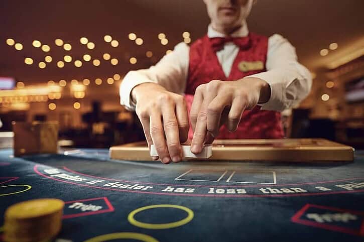 Chơi Poker và mẹo chơi Poker tổng hợp từ các cao thủ