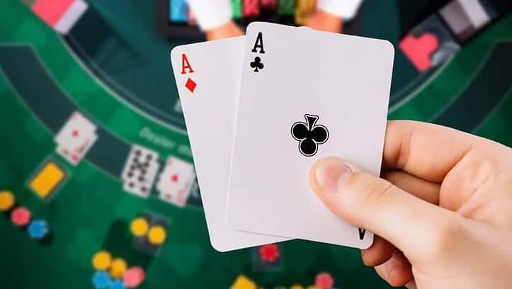 Thắng tiền nhà cái dễ dàng nhờ việc chơi Blackjack với kinh nghiệm này