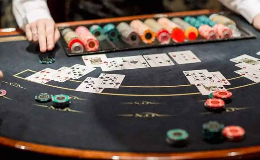 Bí quyết chơi Baccarat quan trọng để nắm chắc được phần thắng trong tay bi quyet choi baccarat quan trong de nam chac duoc phan thang trong tay