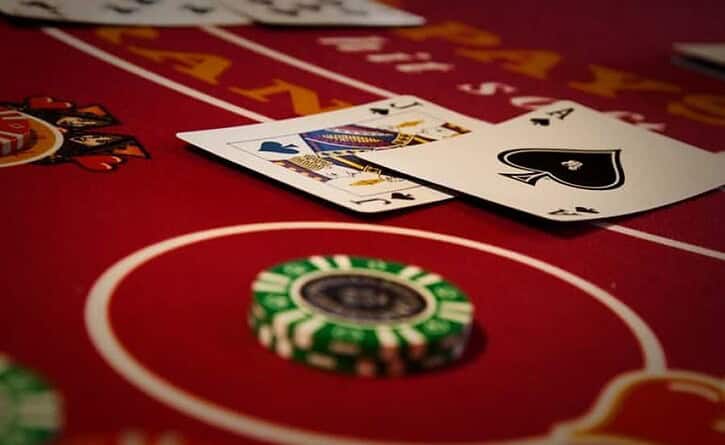 Kiếm tiền từ trò chơi Blackjack chưa bao giờ dễ dàng đến thế khi biết kinh nghiệm sau